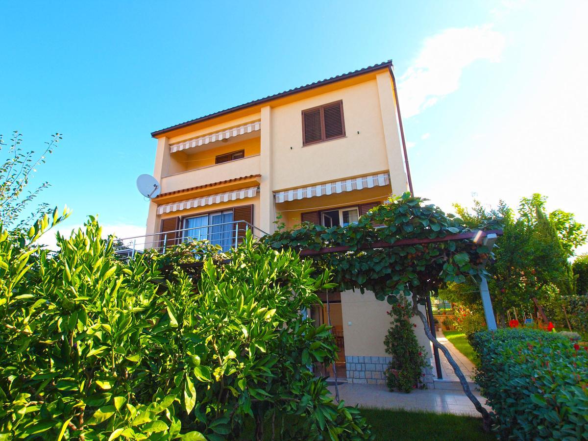 Apartment Nevenka 1482 Medolino Esterno foto